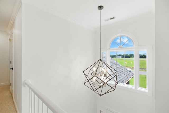 208 Loop Dr, Winchester, TN 37398