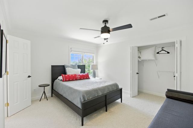 208 Loop Dr, Winchester, TN 37398