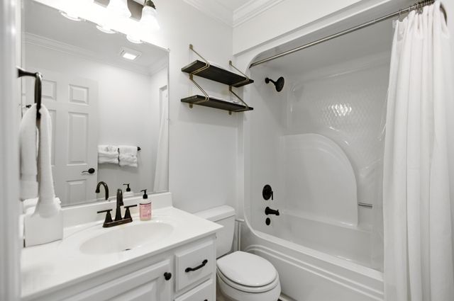 208 Loop Dr, Winchester, TN 37398