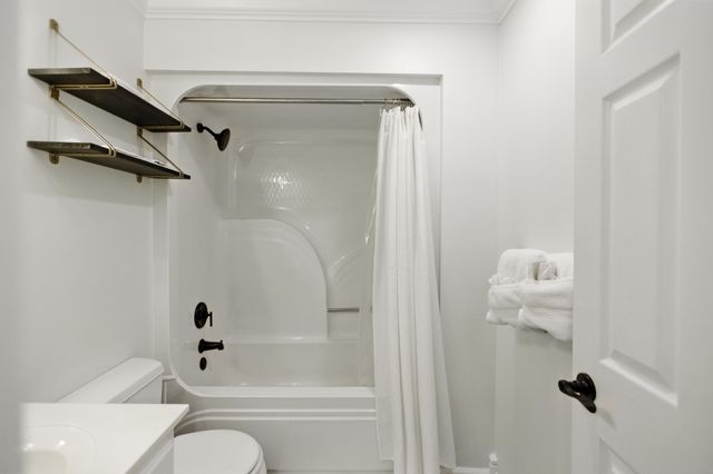 208 Loop Dr, Winchester, TN 37398