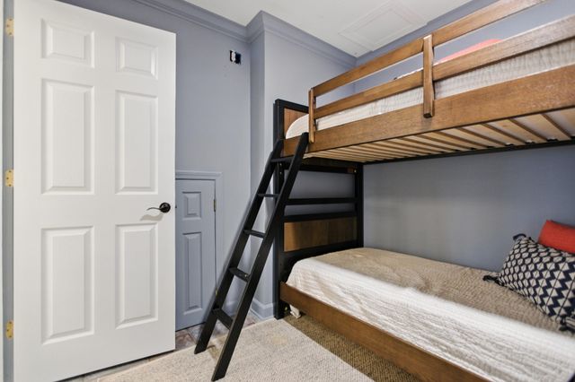 208 Loop Dr, Winchester, TN 37398