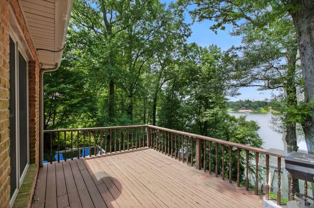 208 Loop Dr, Winchester, TN 37398