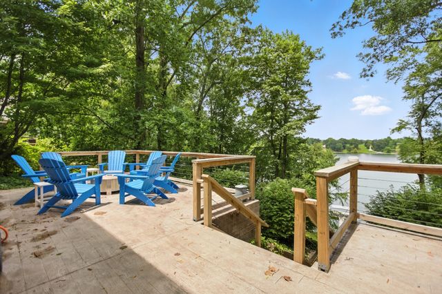 208 Loop Dr, Winchester, TN 37398