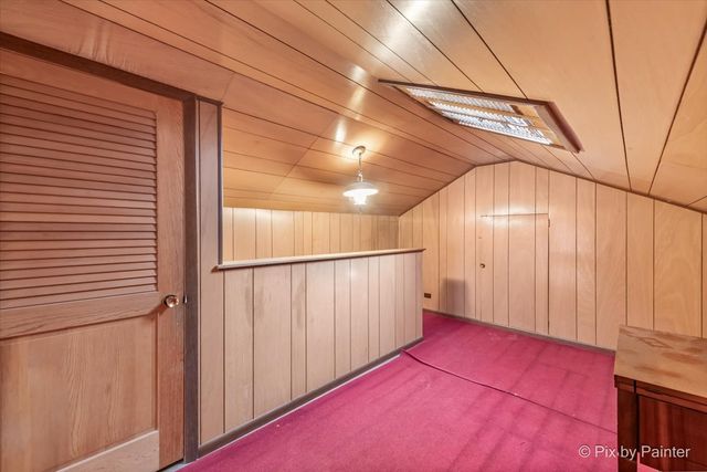 123 Dundee Avenue, East Dundee, IL 60118