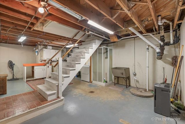 123 Dundee Avenue, East Dundee, IL 60118