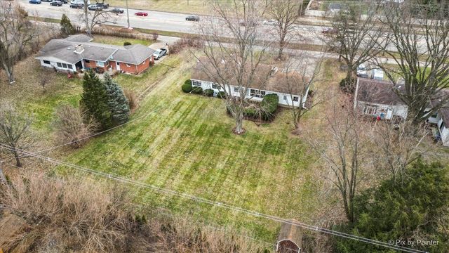 123 Dundee Avenue, East Dundee, IL 60118