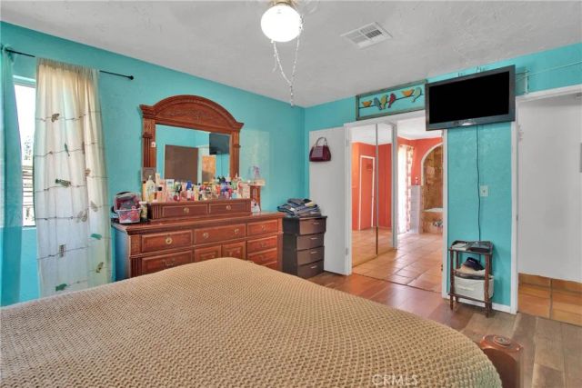 7165 Lyons Avenue, Hesperia, CA 92345