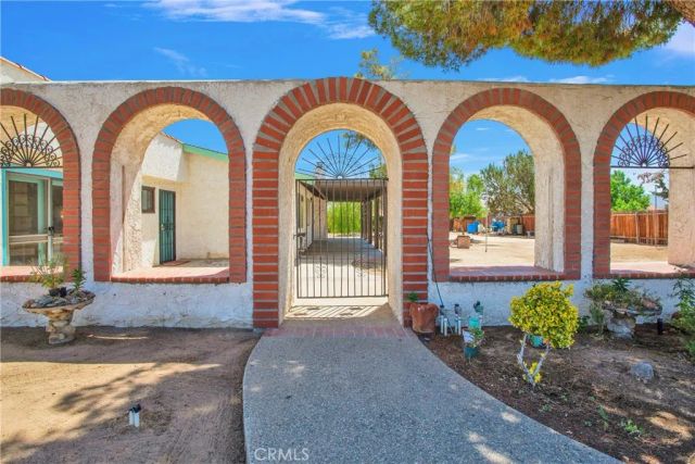 7165 Lyons Avenue, Hesperia, CA 92345