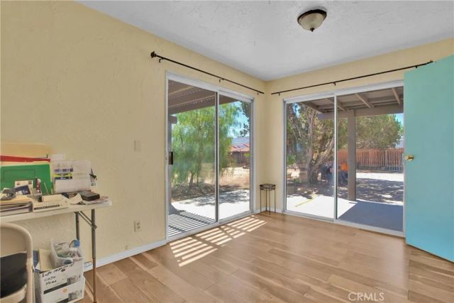 7165 Lyons Avenue, Hesperia, CA 92345