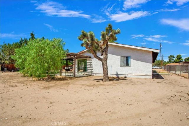 7165 Lyons Avenue, Hesperia, CA 92345