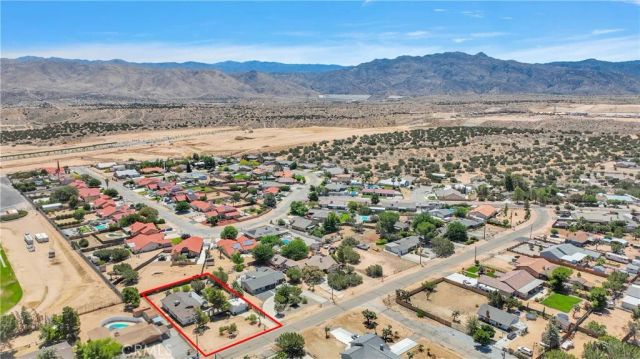 7165 Lyons Avenue, Hesperia, CA 92345