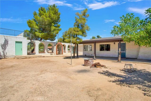 7165 Lyons Avenue, Hesperia, CA 92345