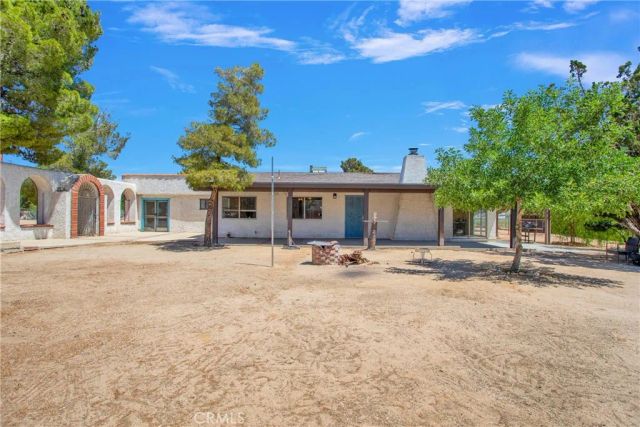 7165 Lyons Avenue, Hesperia, CA 92345