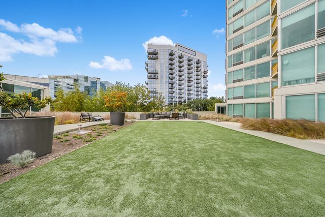 1720 MAPLE Avenue 1260, Evanston, IL 60201