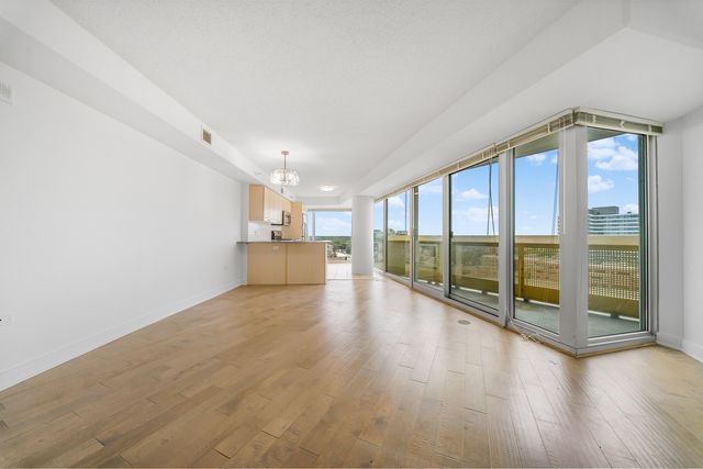 1720 MAPLE Avenue 1260, Evanston, IL 60201