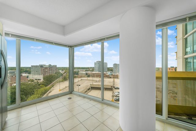 1720 MAPLE Avenue 1260, Evanston, IL 60201
