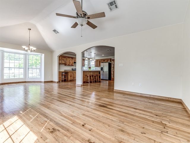 20961 Holden Street, Harrah, OK 73045