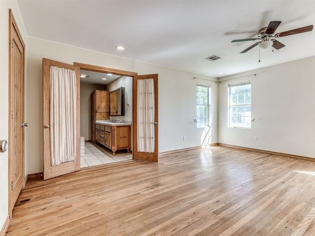 20961 Holden Street, Harrah, OK 73045