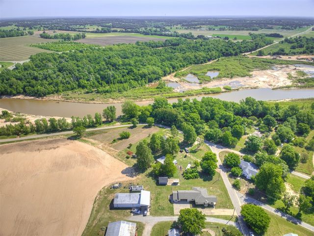 20961 Holden Street, Harrah, OK 73045