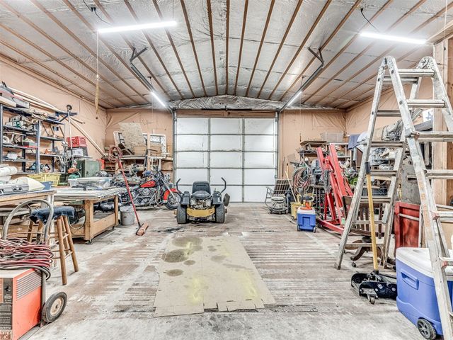 20961 Holden Street, Harrah, OK 73045