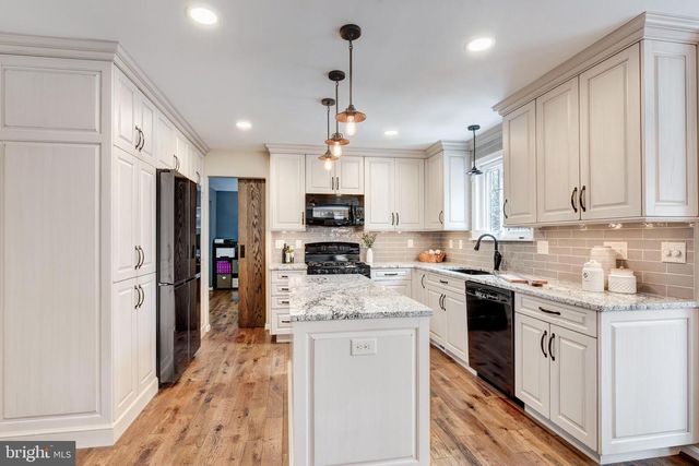 5808 CAVES CT, Eldersburg, MD 21784
