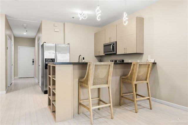 813 Travis Street 315, Mission, TX 78572