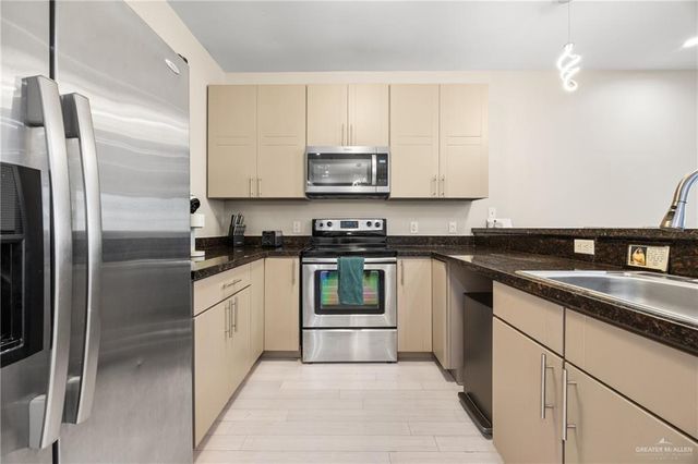 813 Travis Street 315, Mission, TX 78572