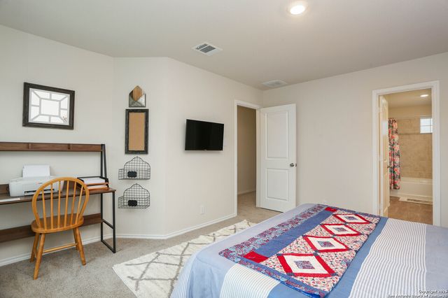 1018 Andean Emerald, San Antonio, TX 78253