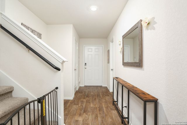 1018 Andean Emerald, San Antonio, TX 78253