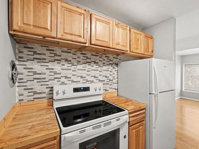 2152 Pauline Boulevard Apt 207, Ann Arbor, MI 48103