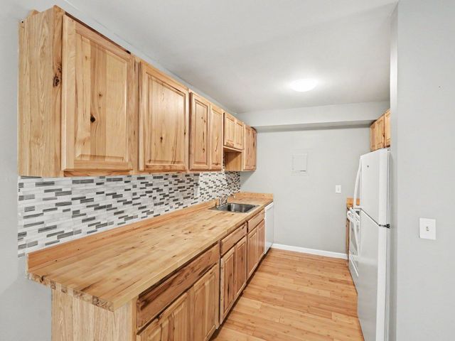 2152 Pauline Boulevard Apt 207, Ann Arbor, MI 48103