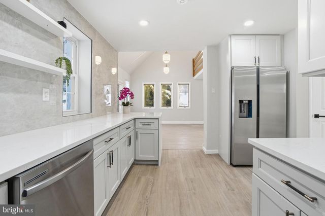 2480 DALE RD, Huntingdon Valley, PA 19006