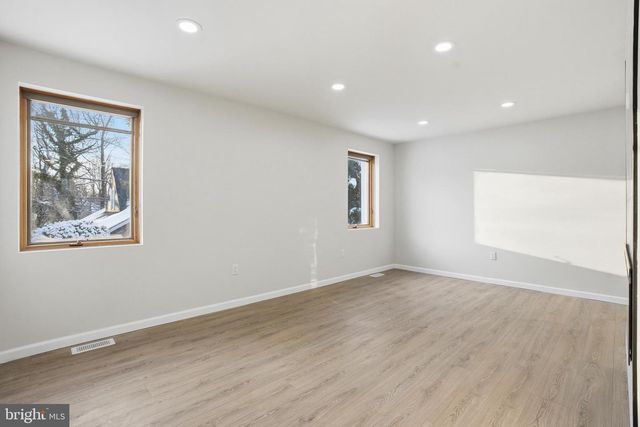 2480 DALE RD, Huntingdon Valley, PA 19006