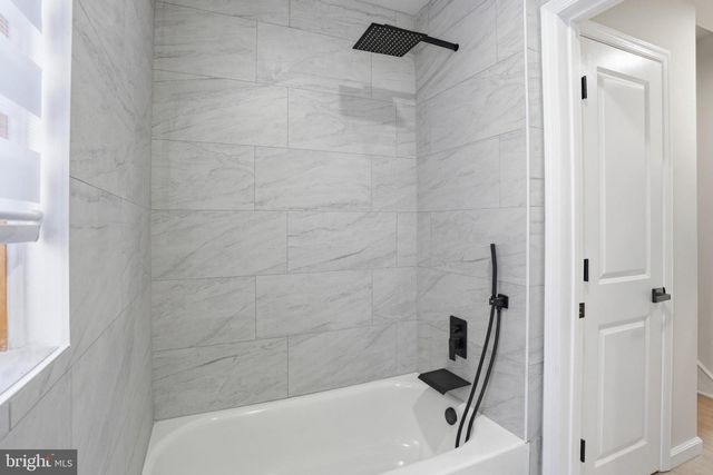 2480 DALE RD, Huntingdon Valley, PA 19006