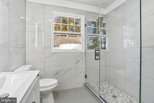 2480 DALE RD, Huntingdon Valley, PA 19006