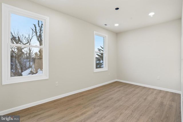 2480 DALE RD, Huntingdon Valley, PA 19006