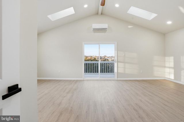 2480 DALE RD, Huntingdon Valley, PA 19006