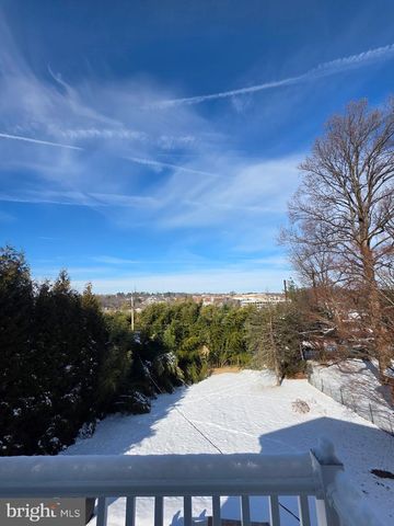 2480 DALE RD, Huntingdon Valley, PA 19006