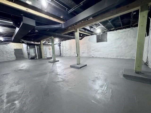 1219 E 41st Street, Kansas City, MO 64110