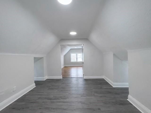 1219 E 41st Street, Kansas City, MO 64110