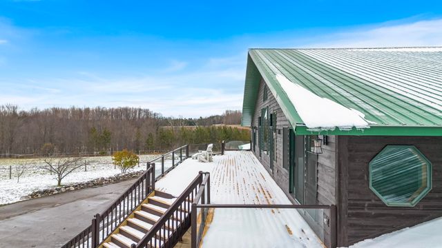 130 S Peninsula, East Jordan, MI 49727