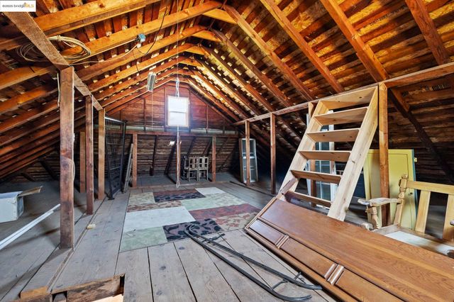 10297 Pine St, Coulterville, CA 95311