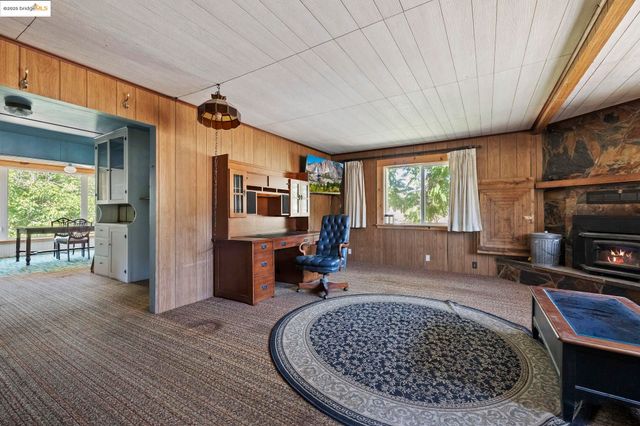 10297 Pine St, Coulterville, CA 95311