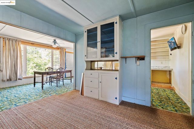 10297 Pine St, Coulterville, CA 95311