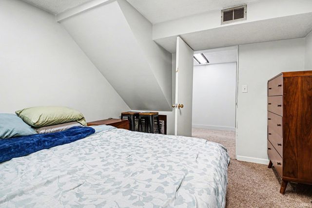 30624 Mary Don Lane Lane, Elkhart, IN 46517