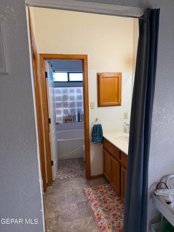 505 ANASAZI Court, El Paso, TX 79912