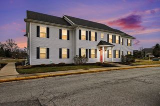 23 Abington Street C, Valparaiso, IN 46385