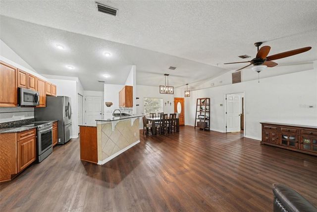 8802 ASHMAN ROAD, Riverview, FL 33578