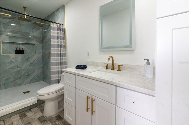 6613 BLUE HERON DRIVE S, St Petersburg, FL 33707