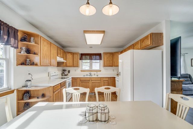 3516 Polk STREET, Kansasville, WI 53139